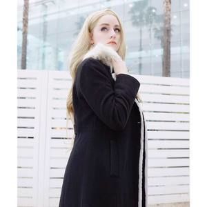 Meet your Posher, Danica